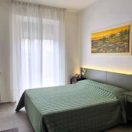 ברדולינו Hotel Marina מראה חיצוני תמונה