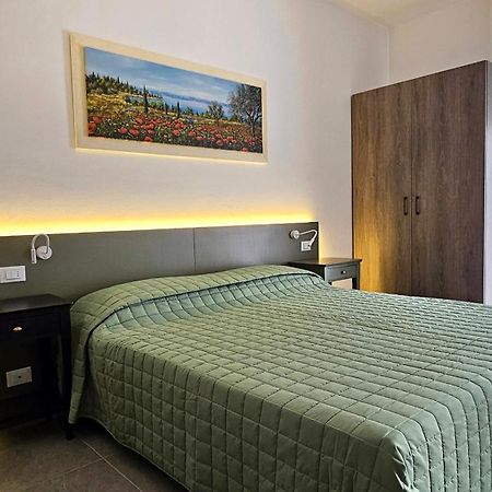 ברדולינו Hotel Marina מראה חיצוני תמונה