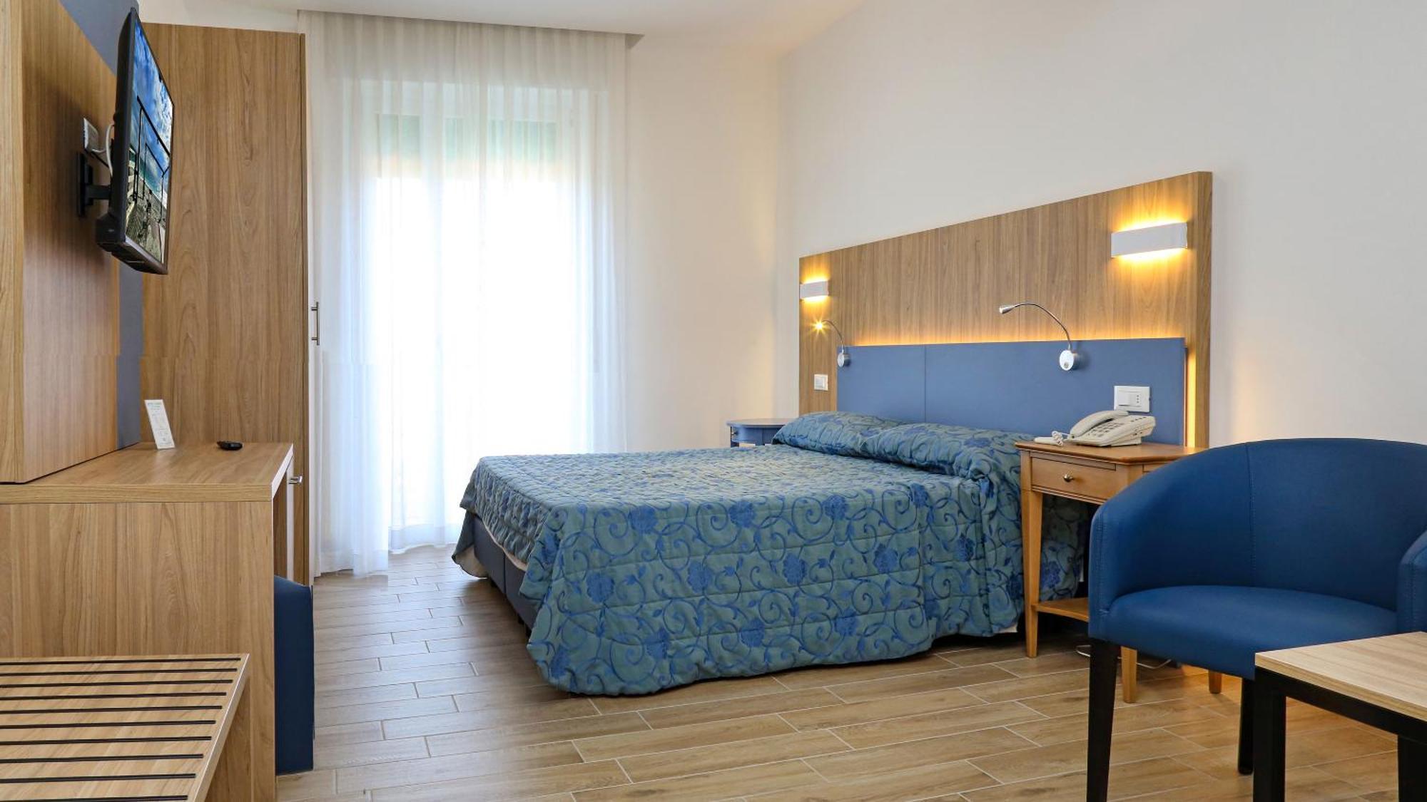 ברדולינו Hotel Marina מראה חיצוני תמונה