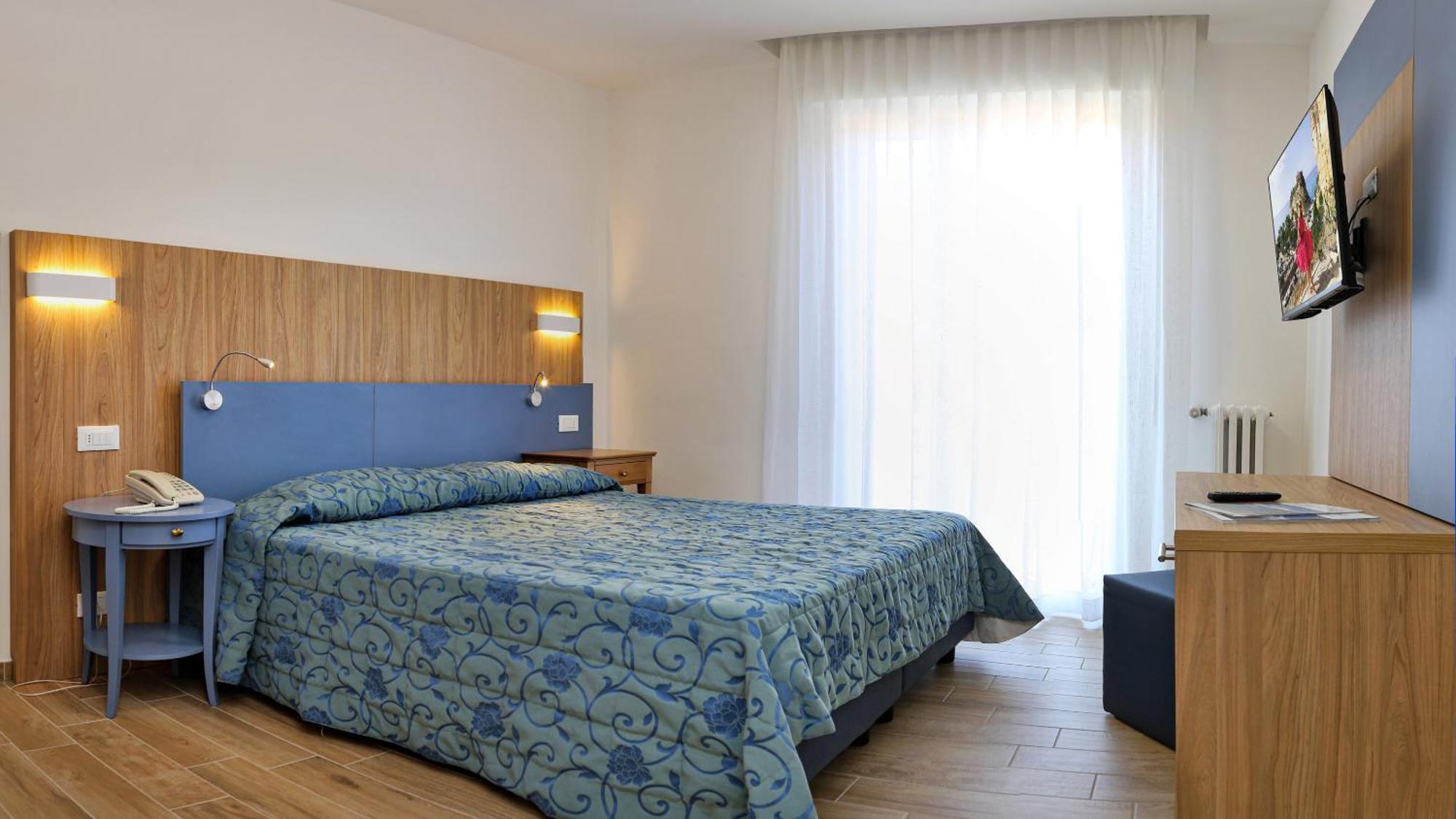 ברדולינו Hotel Marina מראה חיצוני תמונה