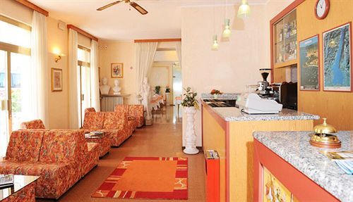 ברדולינו Hotel Marina מראה חיצוני תמונה
