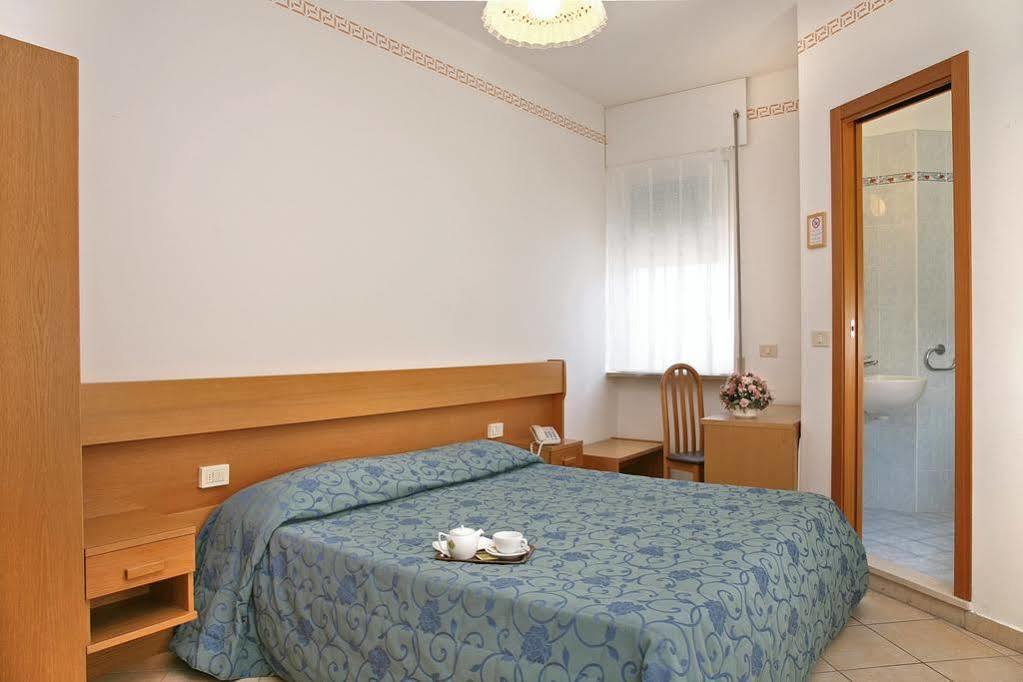 ברדולינו Hotel Marina מראה חיצוני תמונה